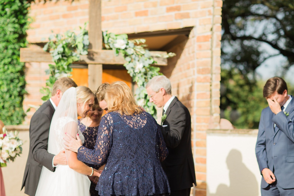 outdoor-christian-ceremony-houston-wedding-photographer_0058