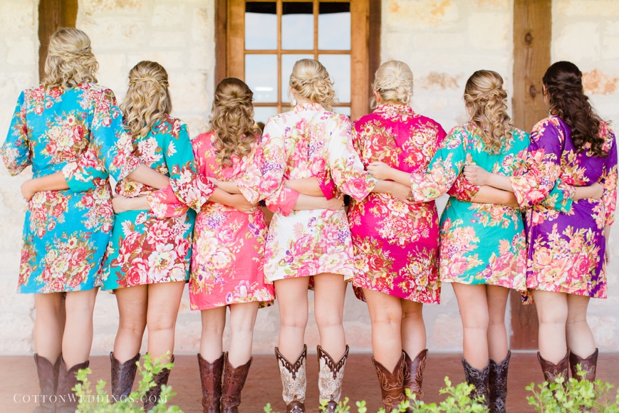 bridesmaid photo floral robes
